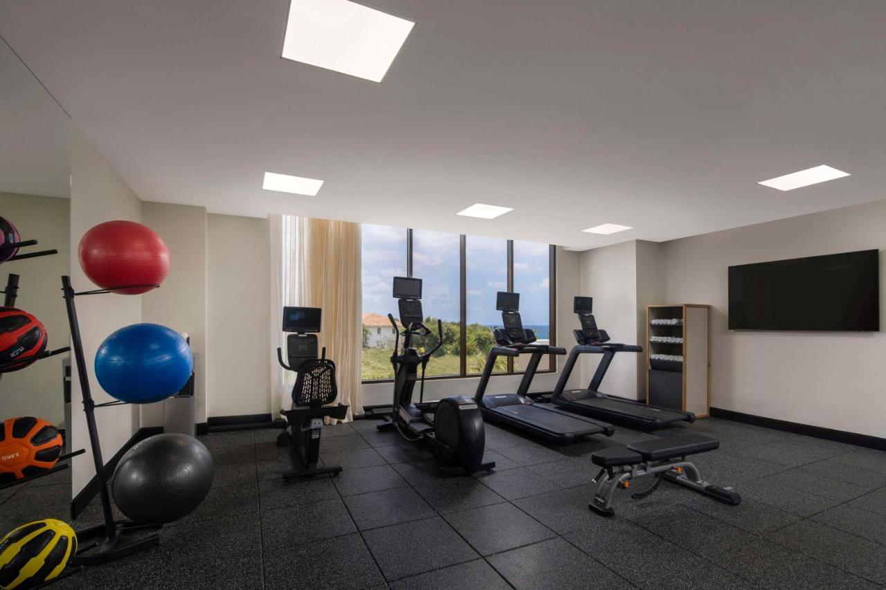 Hilton Garden Inn Ла-Романа Экстерьер фото