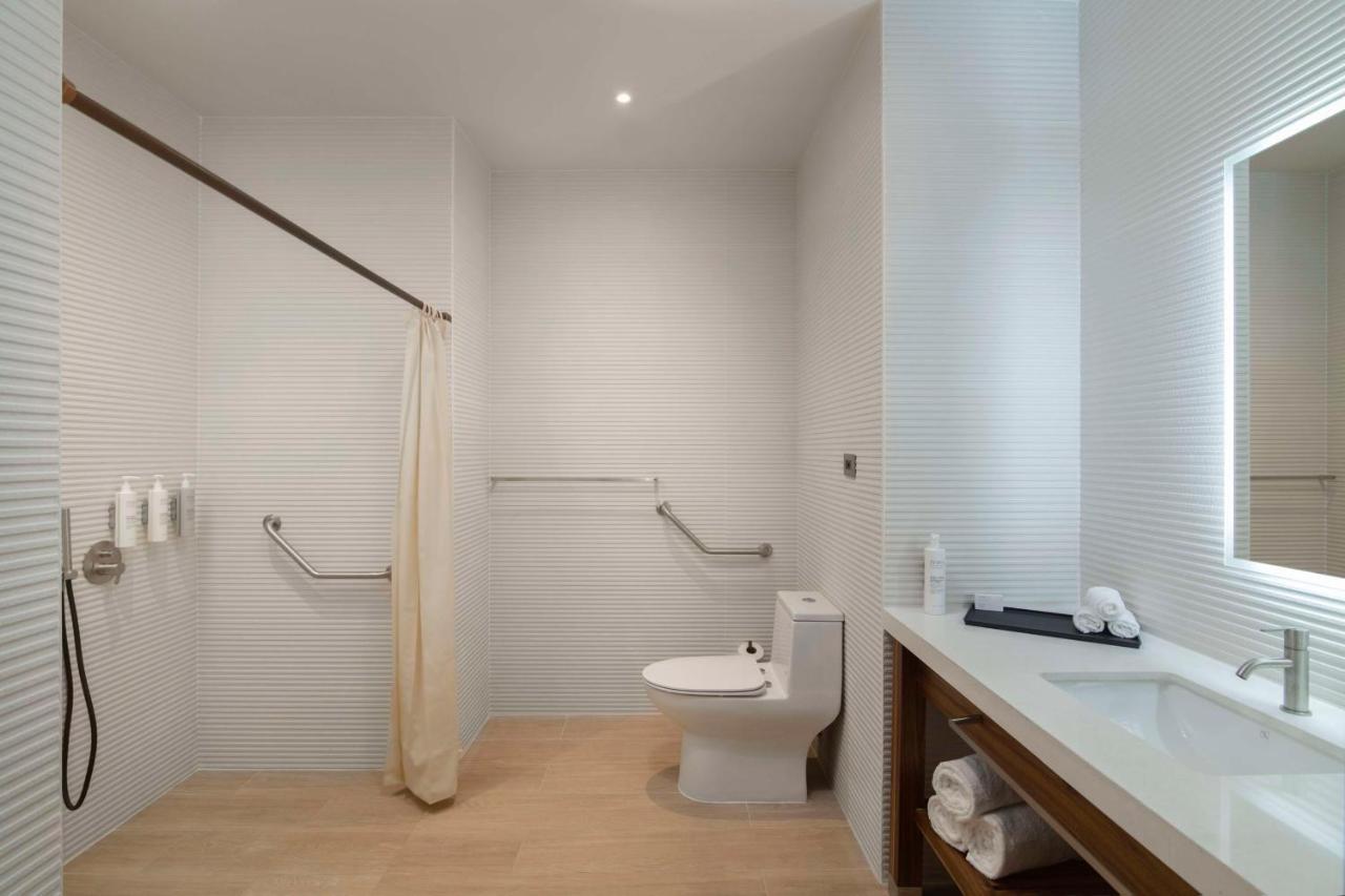 Hilton Garden Inn Ла-Романа Экстерьер фото